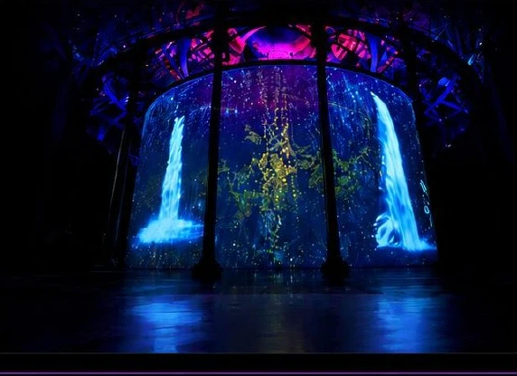 Holographic curtain system